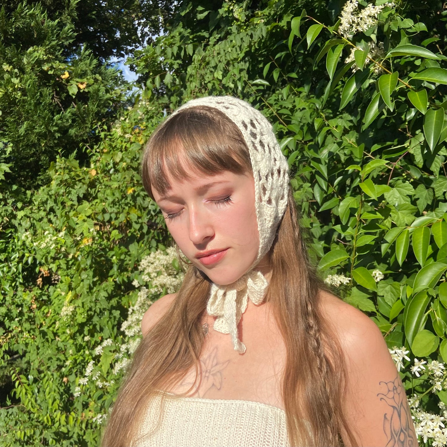 flower bonnet