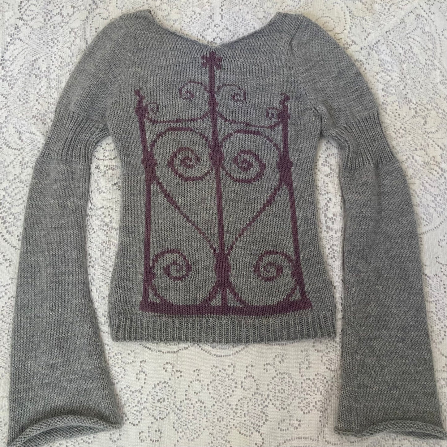 heart gate sweater